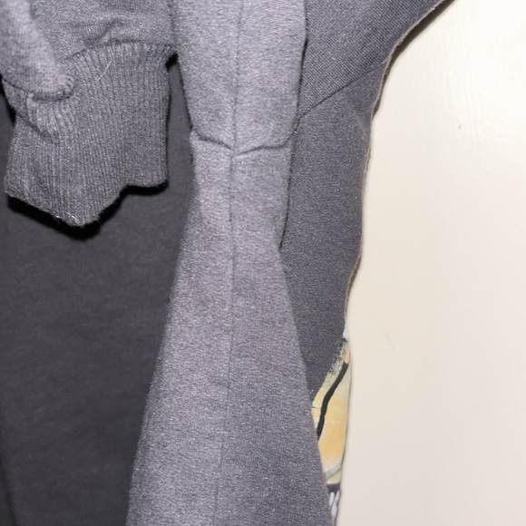 EUC Mean Girls Christmas Sweatshirt XS Winter Talent Show Christmas Is So Fetch - Picture 9 of 10